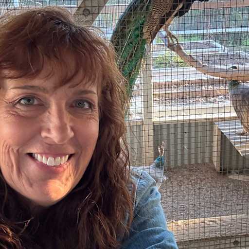 Profile image for pet sitter Shelly