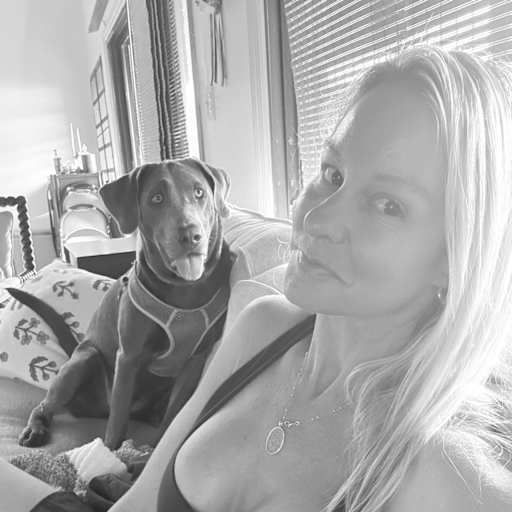Profile image for pet sitter Staci
