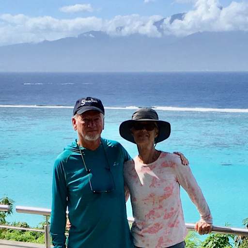 Profile image for pet sitters Denise Underwood & Mike