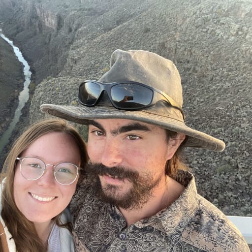 Profile image for pet sitters Jasmine & Branson