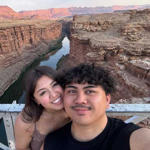 Profile image for pet sitters Kayla & Mark