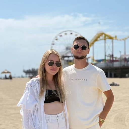 Profile image for pet sitters Anastasiia & Robert