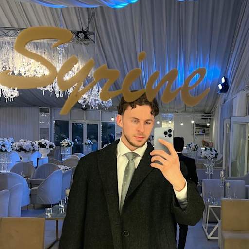 Profile image for pet sitter Yassine