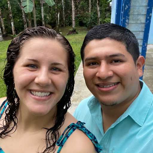 Profile image for pet sitters Marissa & Bryan Felipe