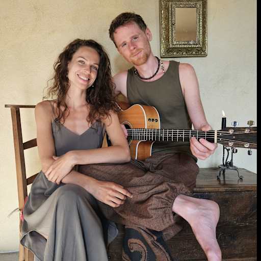 Profile image for pet sitters Pleuni & Robert