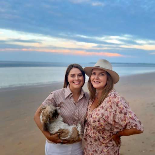Profile image for pet sitters LeeAnn & Rachel