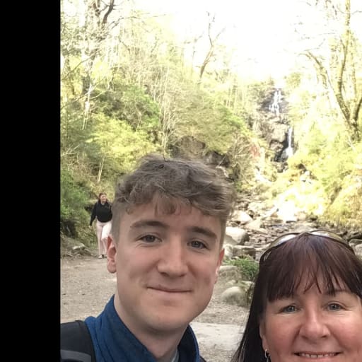 Profile image for pet sitters Susannah & Phillip