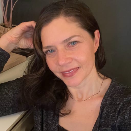 Profile image for pet sitter Donna