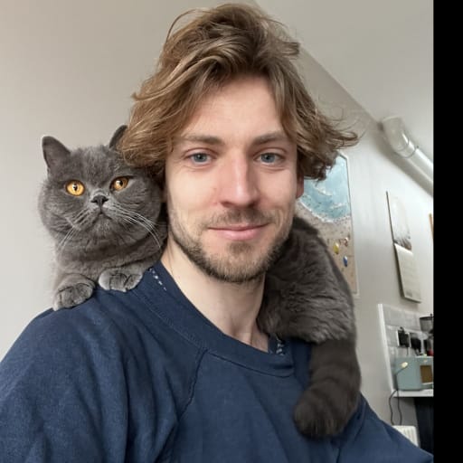 Profile image for pet sitter Rhys