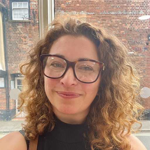Profile image for pet sitter Janine