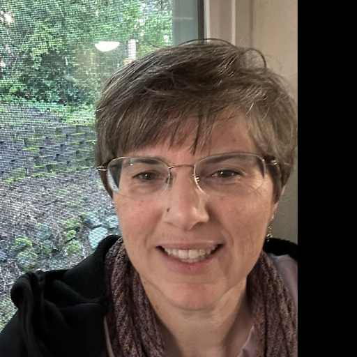 Profile image for pet sitter JoAnne