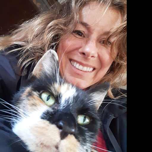 Profile image for pet sitter Andrea