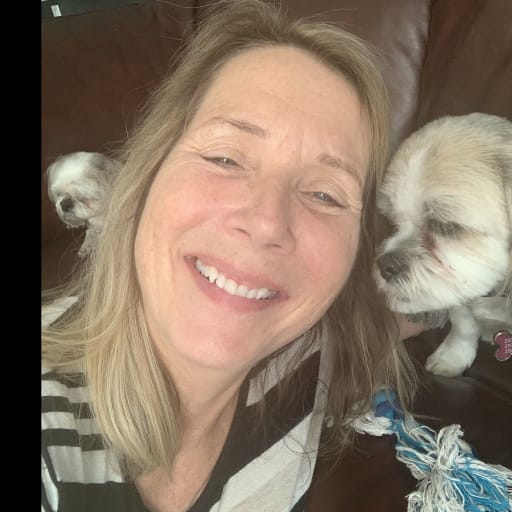 Profile image for pet sitter Lisa