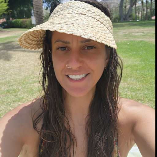 Profile image for pet sitter tal
