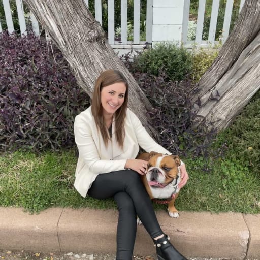 Profile image for pet sitter Amanda