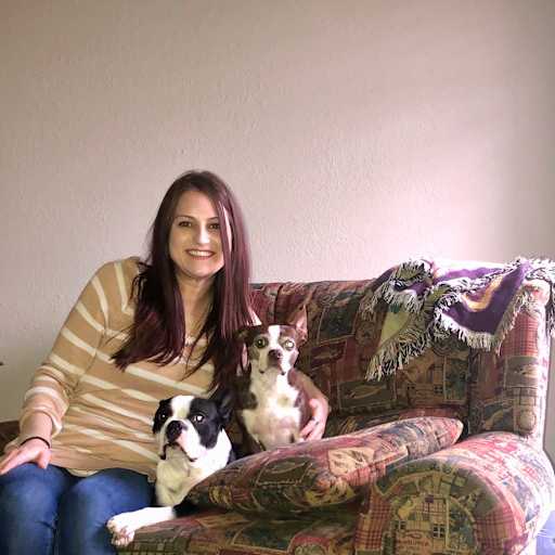 Profile image for pet sitter Alyssa