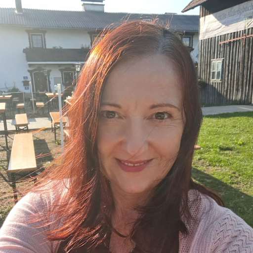 Profile image for pet sitter Sabine