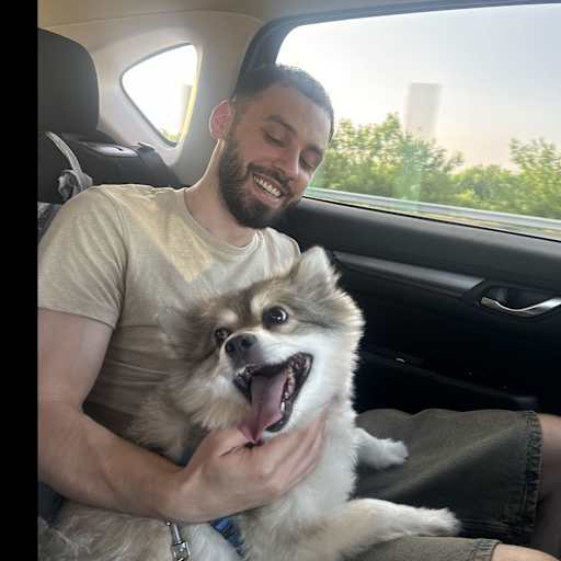 Profile image for pet sitters Mihăiță & Beatrice