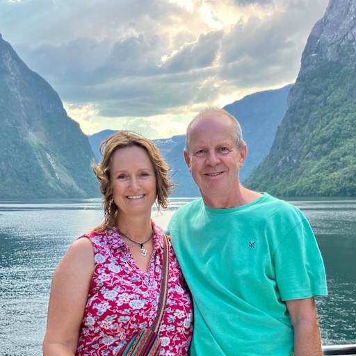 Profile image for pet sitters Maddy & Mark