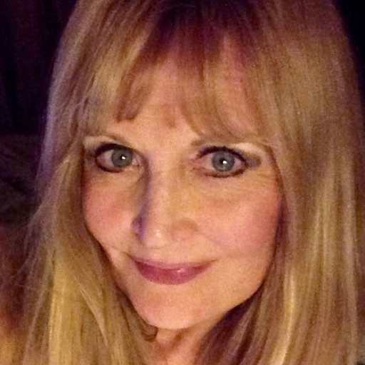 Profile image for pet sitter Juliann