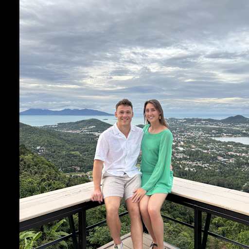Profile image for pet sitters Alexandra & Curtis