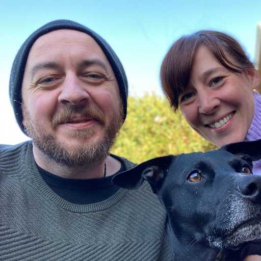 Profile image for pet sitters Richie & Bernadette