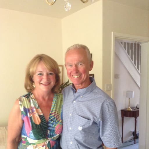 Profile image for pet sitters Maureen & Bob