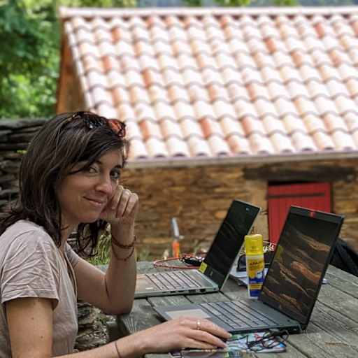 Profile image for pet sitters Emilie & Guillaume