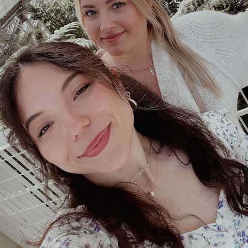 Profile image for pet sitters Jennet & Acelya