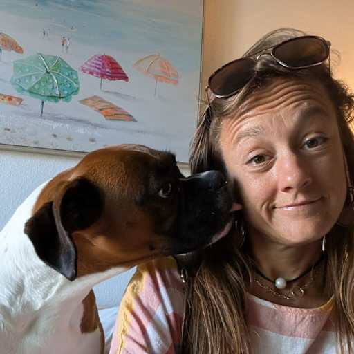 Profile image for pet sitter Sierra