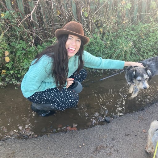 Profile image for pet sitter Amanda