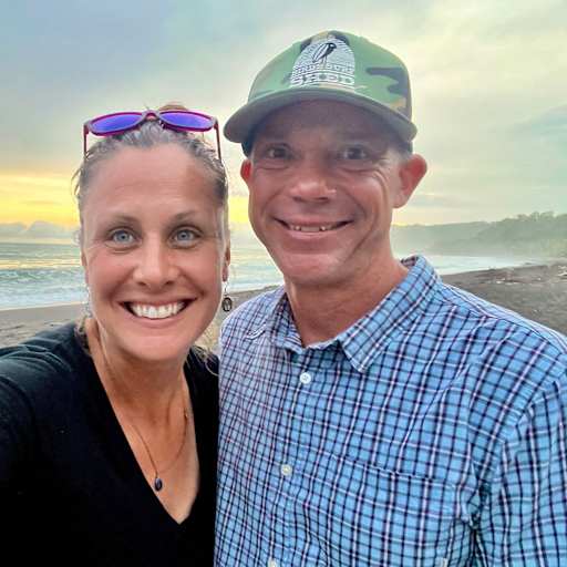 Profile image for pet sitters Elisabeth & Tim