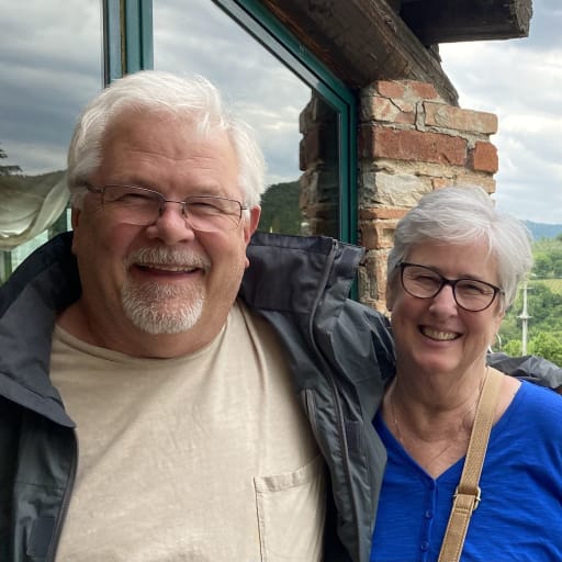 Profile image for pet sitters Tara & Nigel