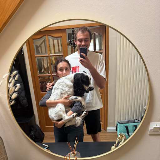 Profile image for pet sitters Jérémie & Julie