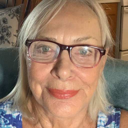 Profile image for pet sitter Tania