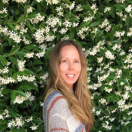 Profile image for pet sitter Shayna