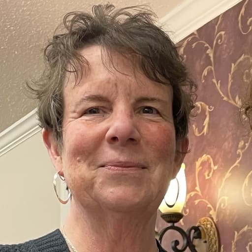 Profile image for pet sitter Tracy