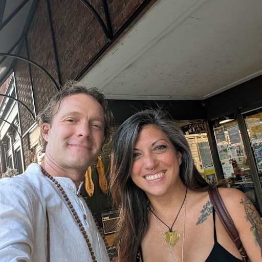 Profile image for pet sitters Justin & Christine