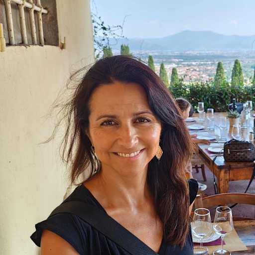 Profile image for pet sitter Lisa