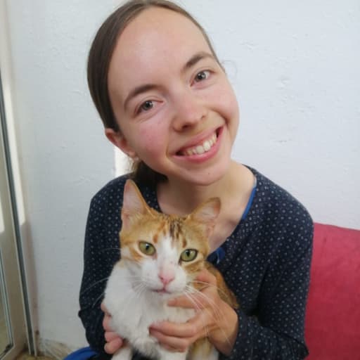 Profile image for pet sitter Sara
