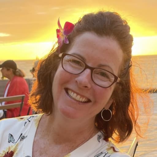 Profile image for pet sitter Debbie