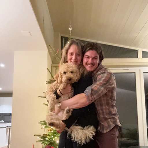Profile image for pet sitters Jay & Vera 