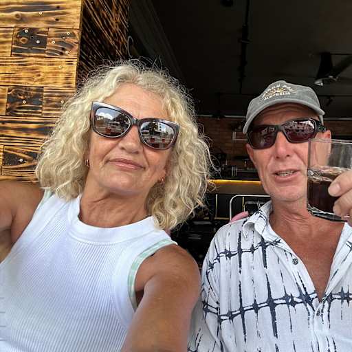 Profile image for pet sitters Greg & Jane