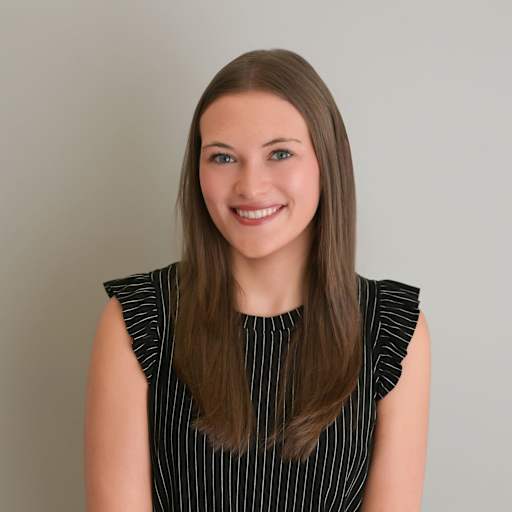 Profile image for pet sitter Maddie