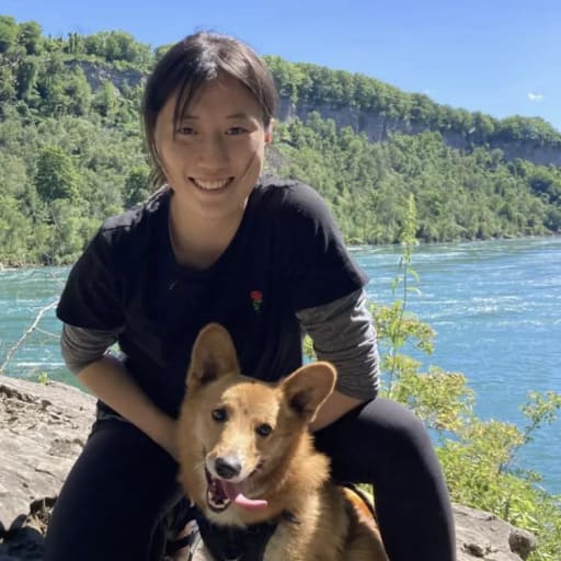 Profile image for pet sitter Jiaxin