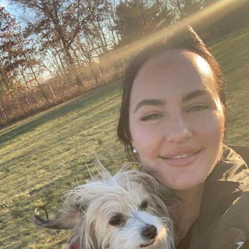 Profile image for pet sitter Sarah