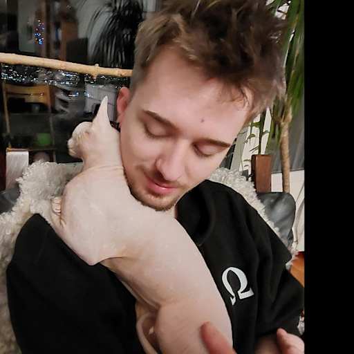 Profile image for pet sitters Eirik & Maylene