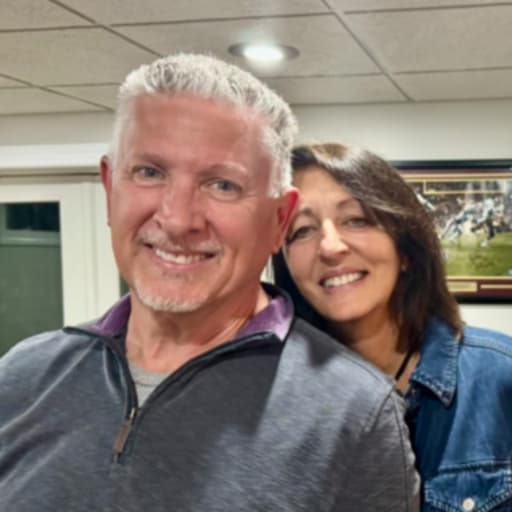 Profile image for pet sitters Lynne & Scott