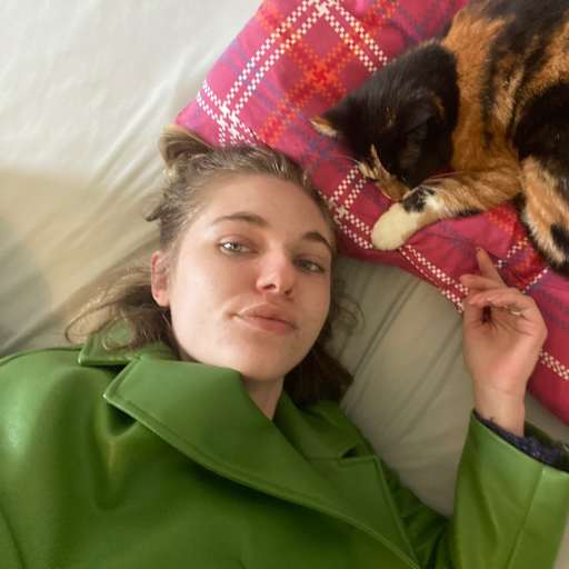 Profile image for pet sitter Julia
