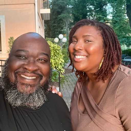 Profile image for pet sitters Daijah & Hd